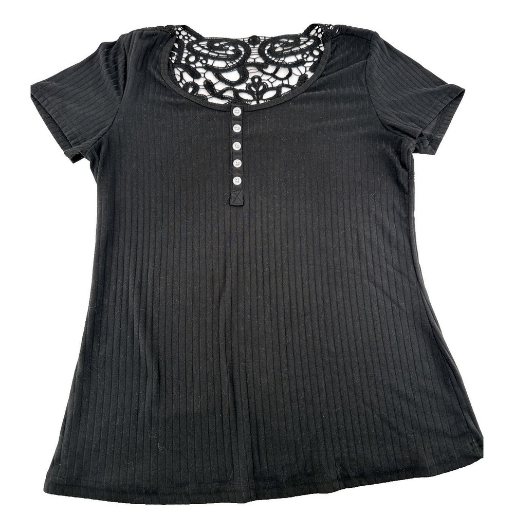 Bobbie Brooks Ladies Black Ribbed‎ Knit Top Lace Accent Buttons Size M